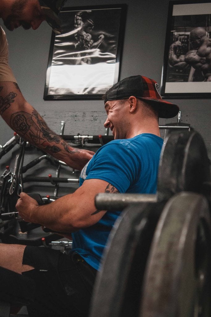 Entraîneur en séance privée avec un client